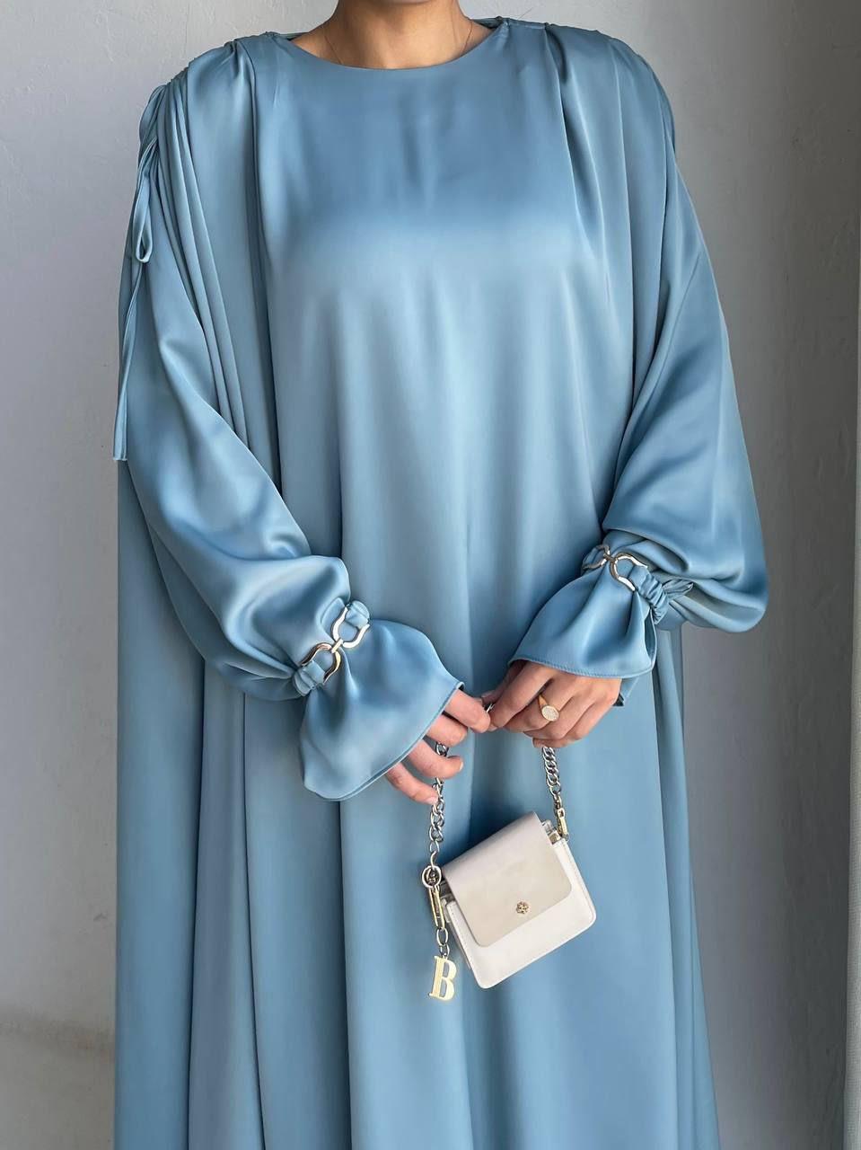 Lila Kol Büzgü Detaylı Elbise