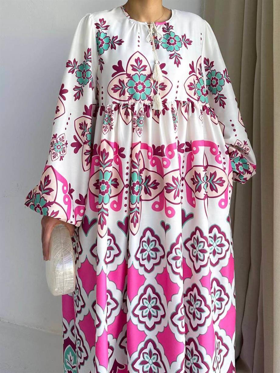 Pembe Desenli Elbise