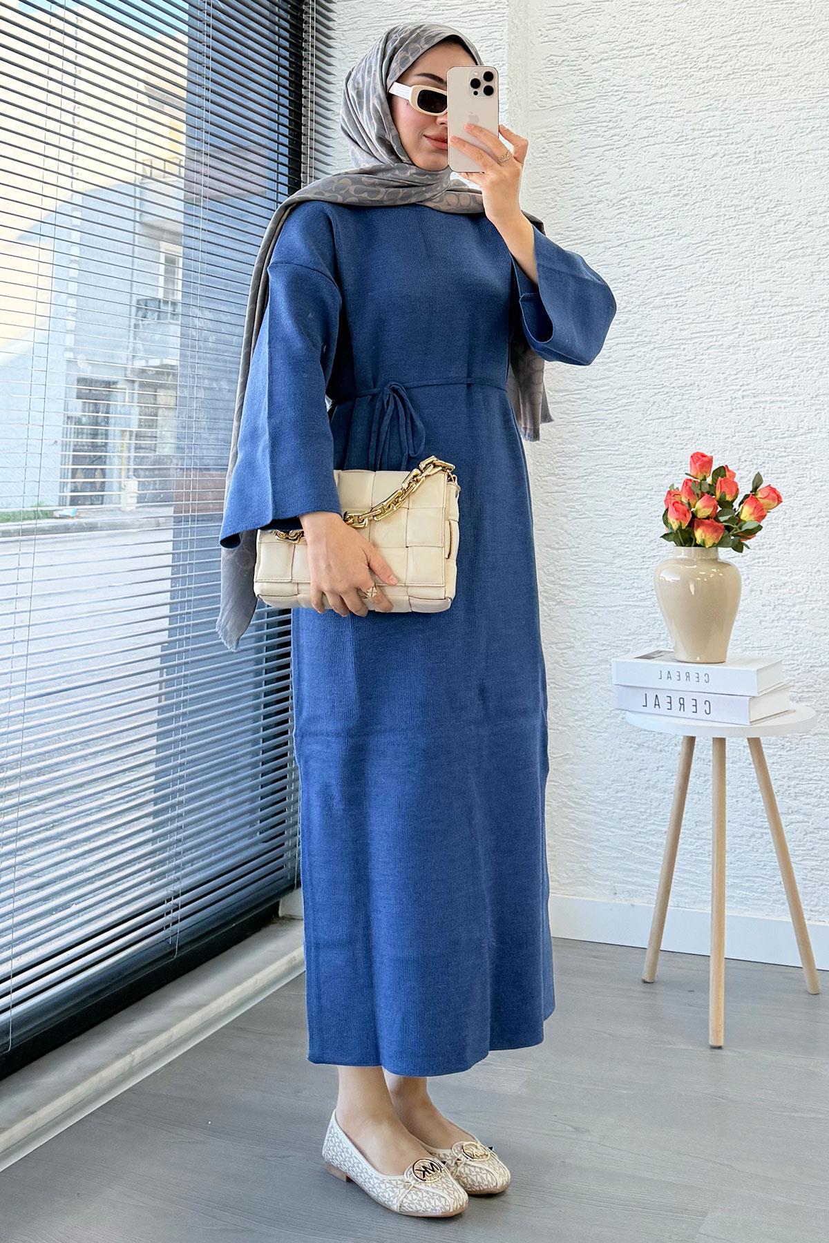 Premium Amore Çelik Örme Kuşaklı Triko Elbise - İndigo