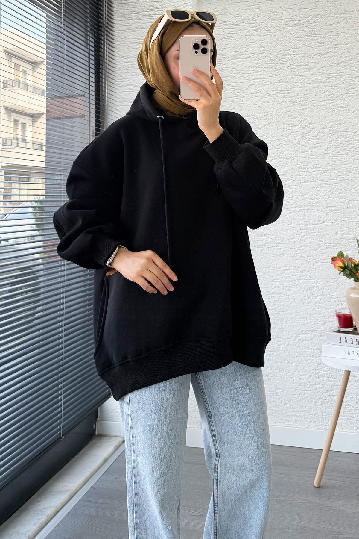 Premium Kolu Pilise Detaylı Oversize Kadın Sweat – Siyah