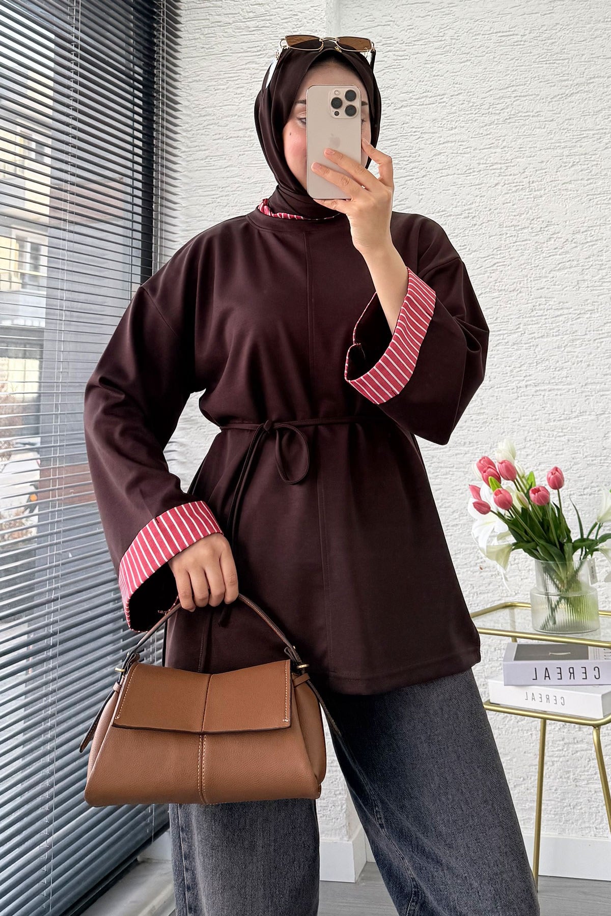 Premium Yandan Yırtmaçlı Belden Bağlamalı Bluz - Kahverengi