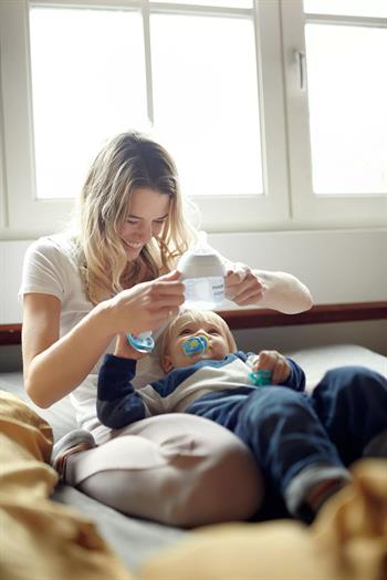 Philips Avent Yeni Seri Natural Response Eğitici Alıştırma Bardağı 6 Ay+ 6oz/200ml