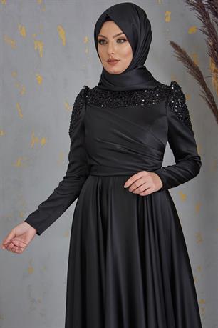 Bersu Önü Pul Boncuk İşlemeli Tesettür Abiye Siyah