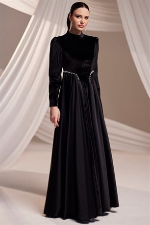 Kadife Tesettür Abiye Siyah