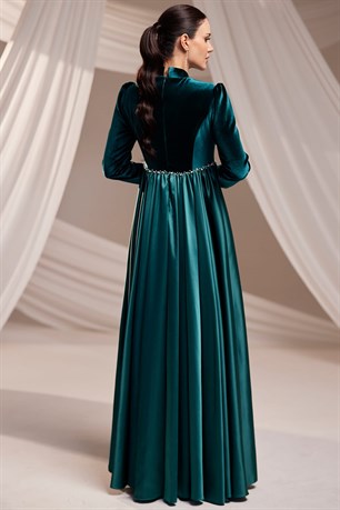 Kadife Tesettür Abiye Zümrüt