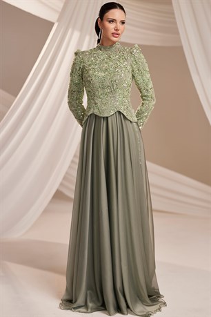 Nayra Tesettür Abiye Haki