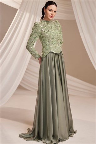 Nayra Tesettür Abiye Haki