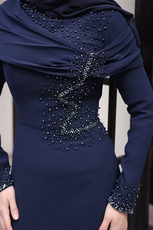 Omuz Detaylı Taş İşlemeli Ebru Tesettür Abiye Lacivert