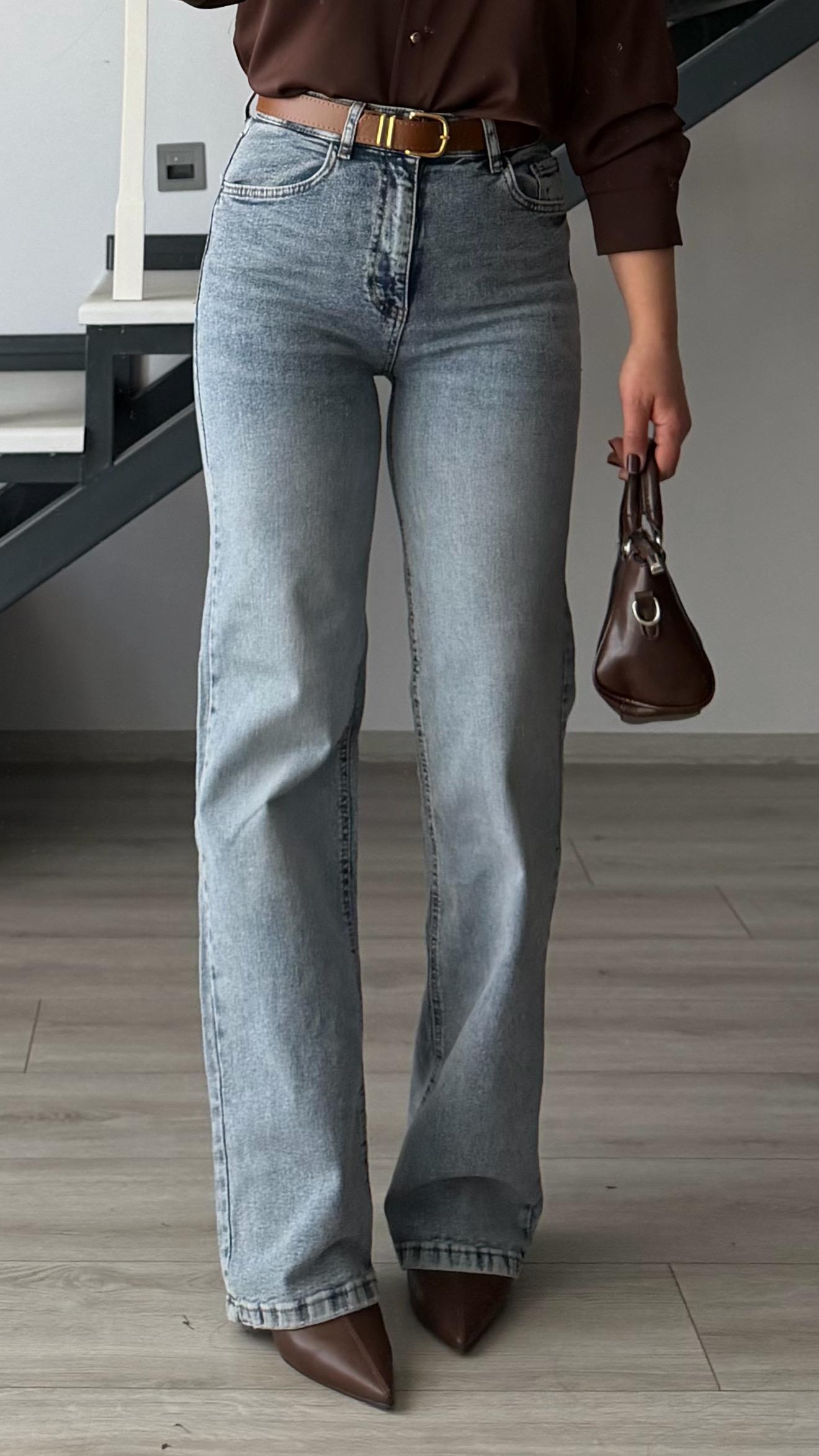 Açık Mavi Kemerli Likralı Straight Jean