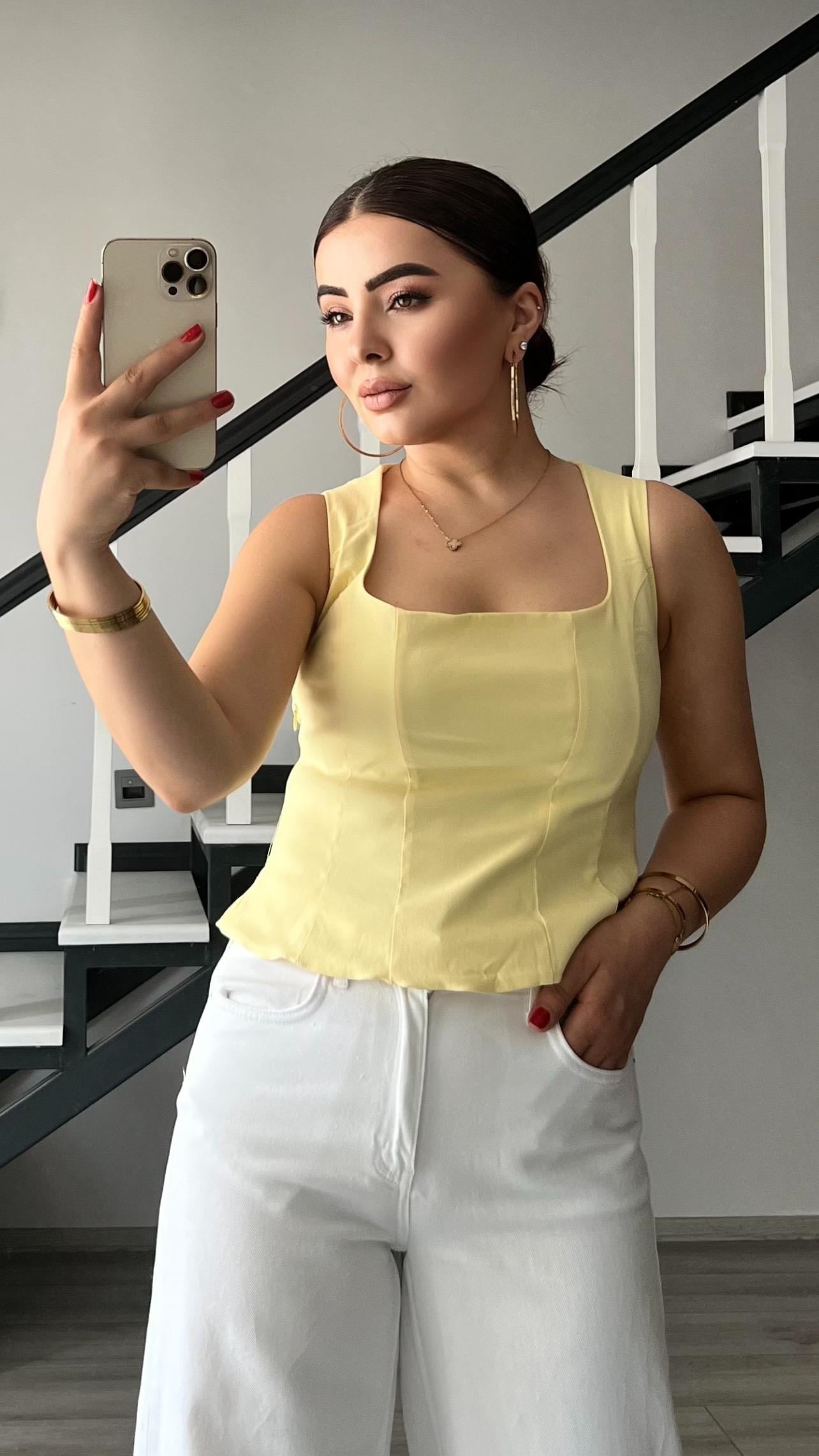Açık Sarı Peplum Korse Bluz