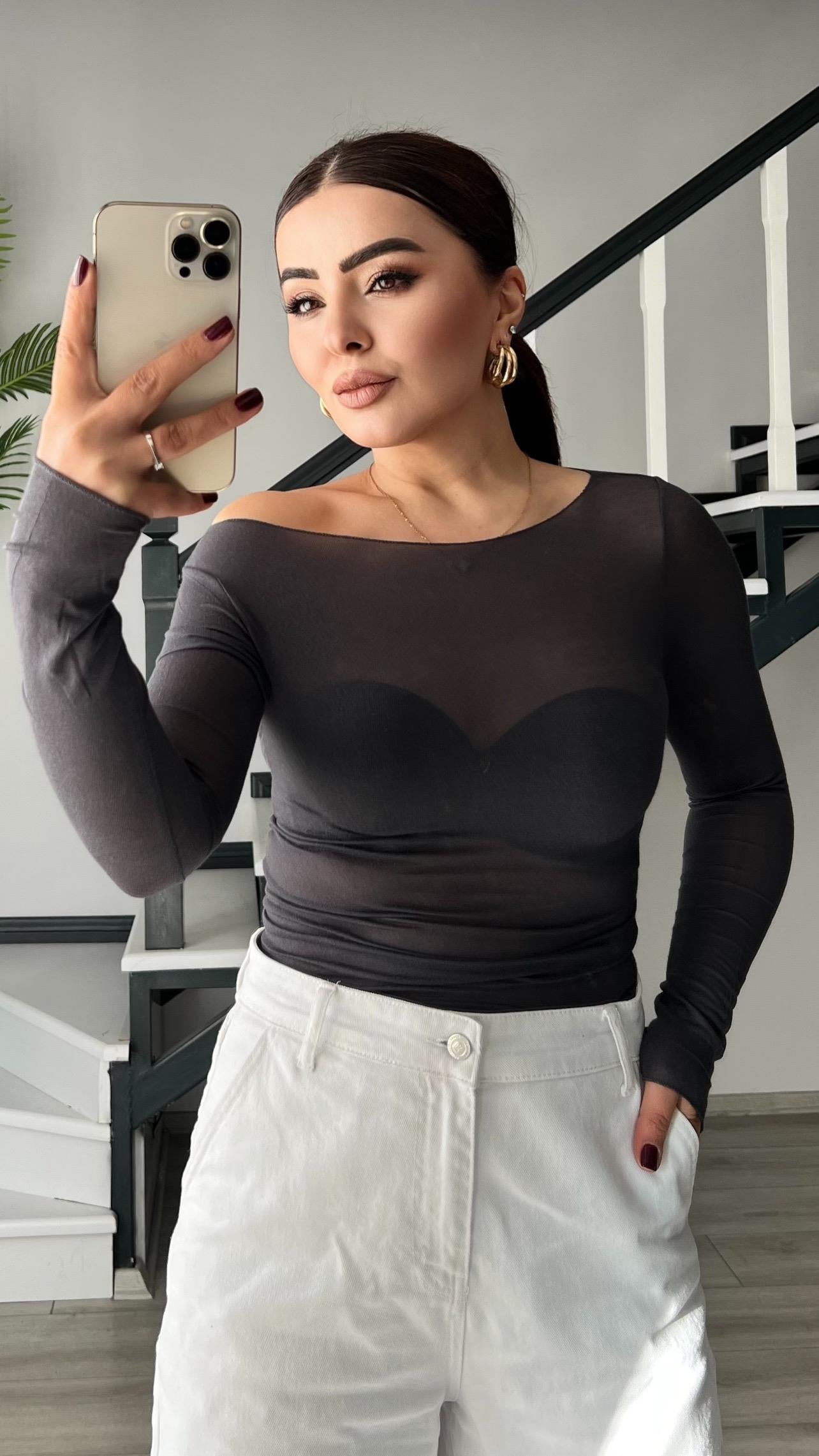 Antrasit Modal Kayık Yaka Transparan Bluz