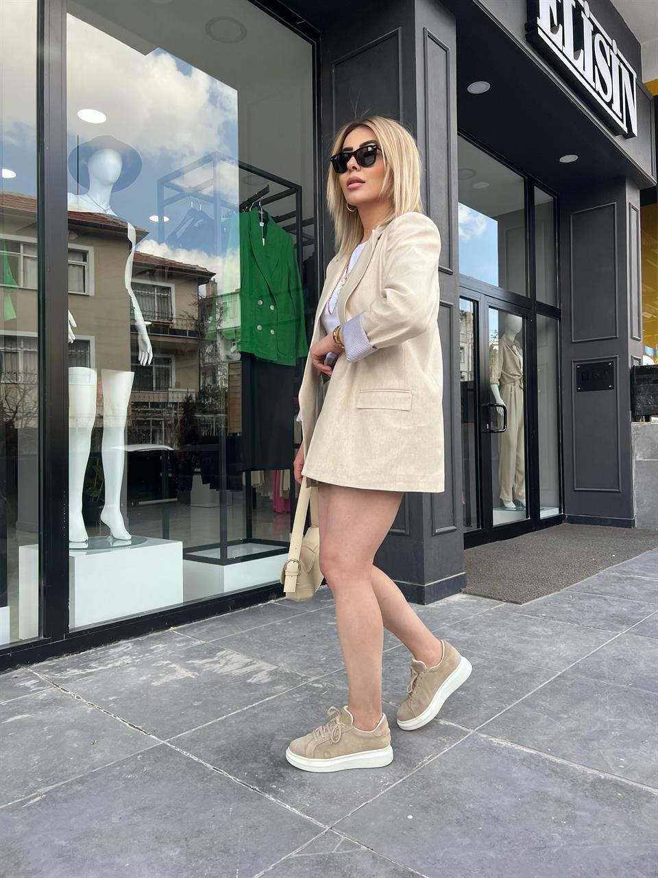 Astarı Çizgili Keten Blazer Ceket