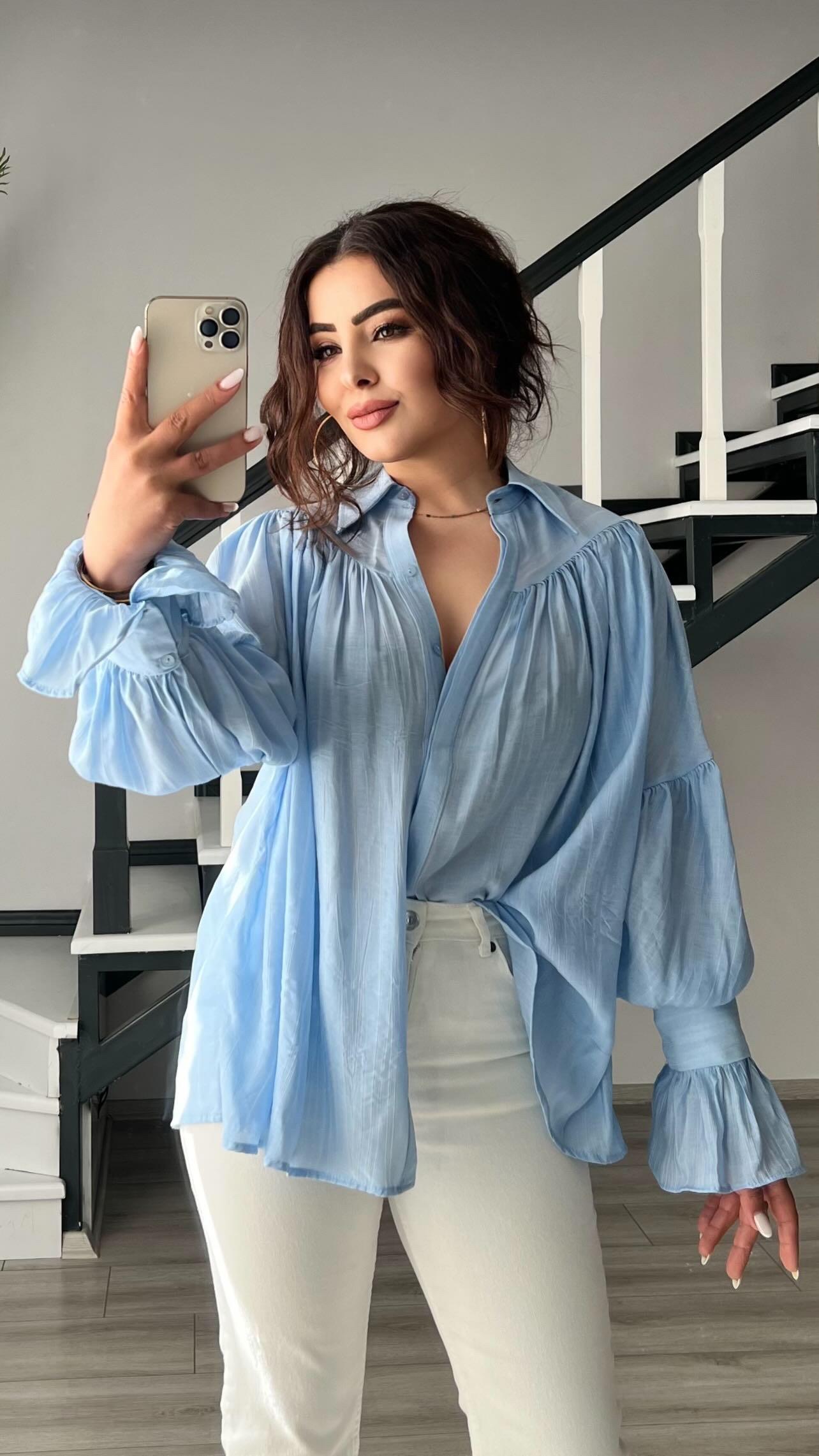 Bebe Mavi Büzgü Ve Kol Detaylı Gömlek 