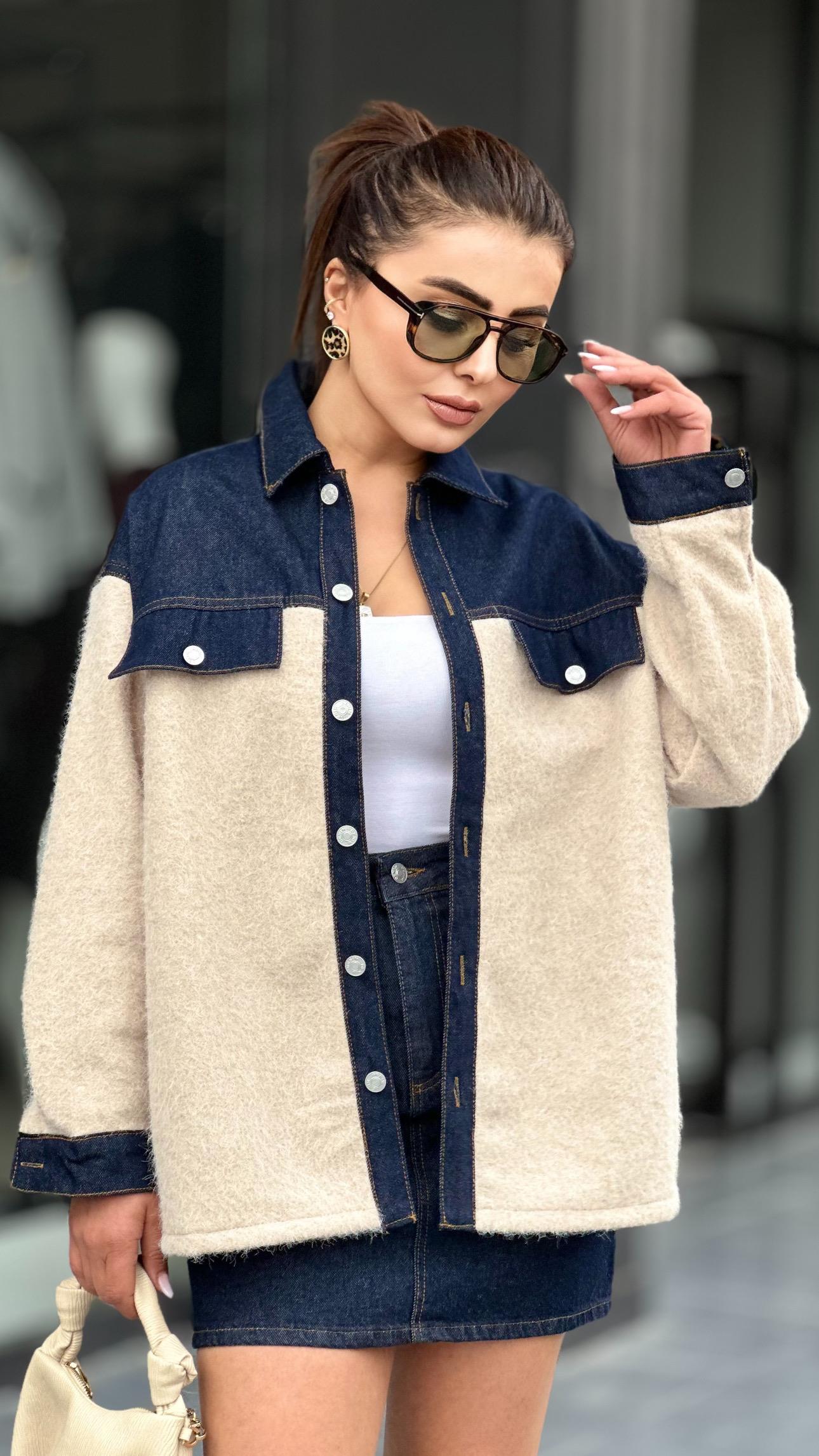سترة مصمم بوكليه باللون البيج