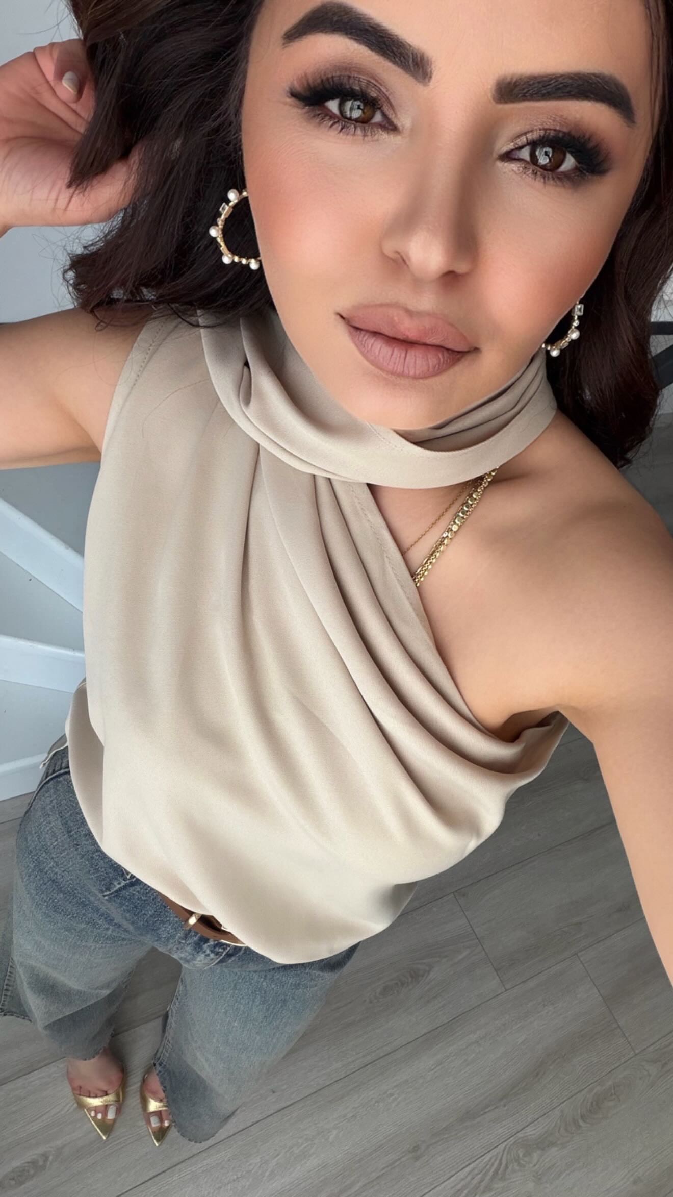 Bej Şal Detaylı Bluz
