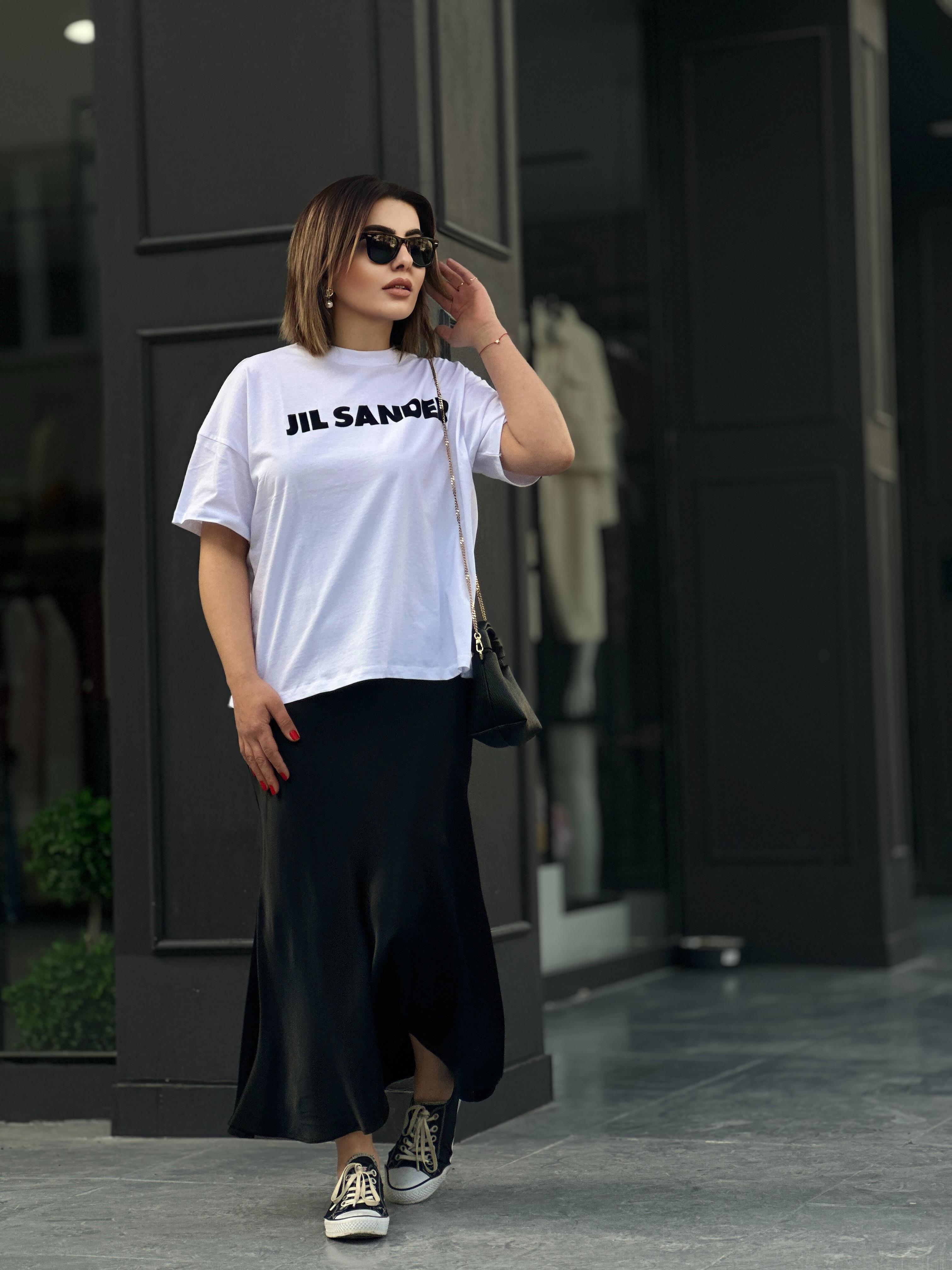 Beyaz Jıl Sander Baskılı Tişört