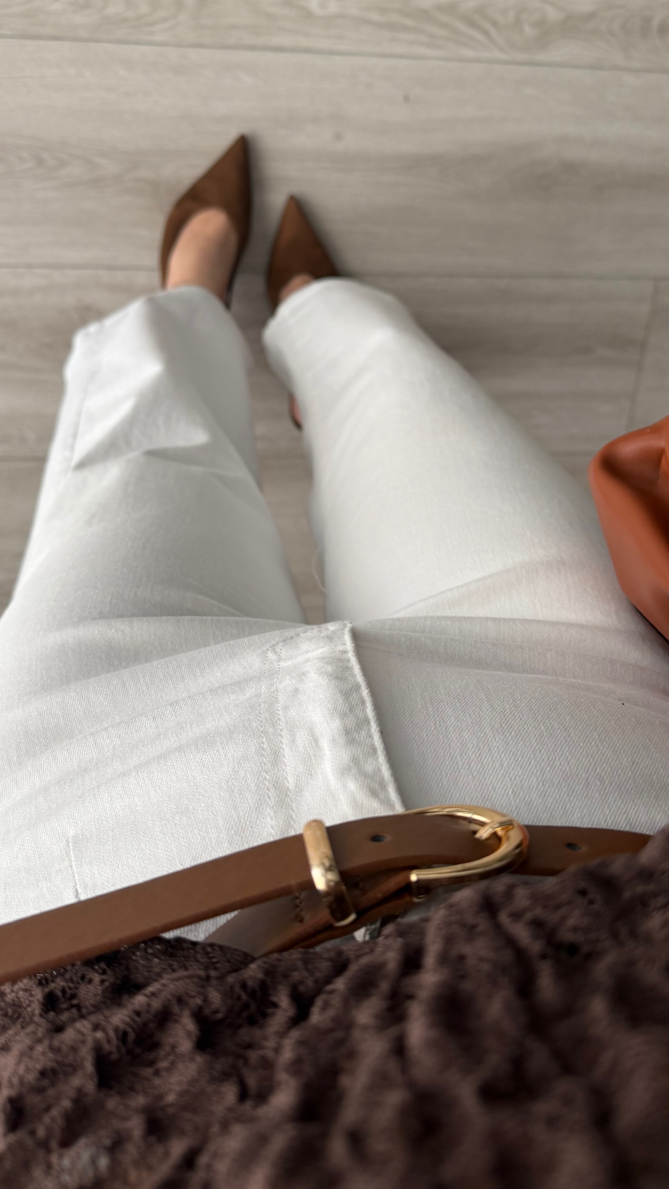 Beyaz Kemerli Likralı Wide Leg Jean