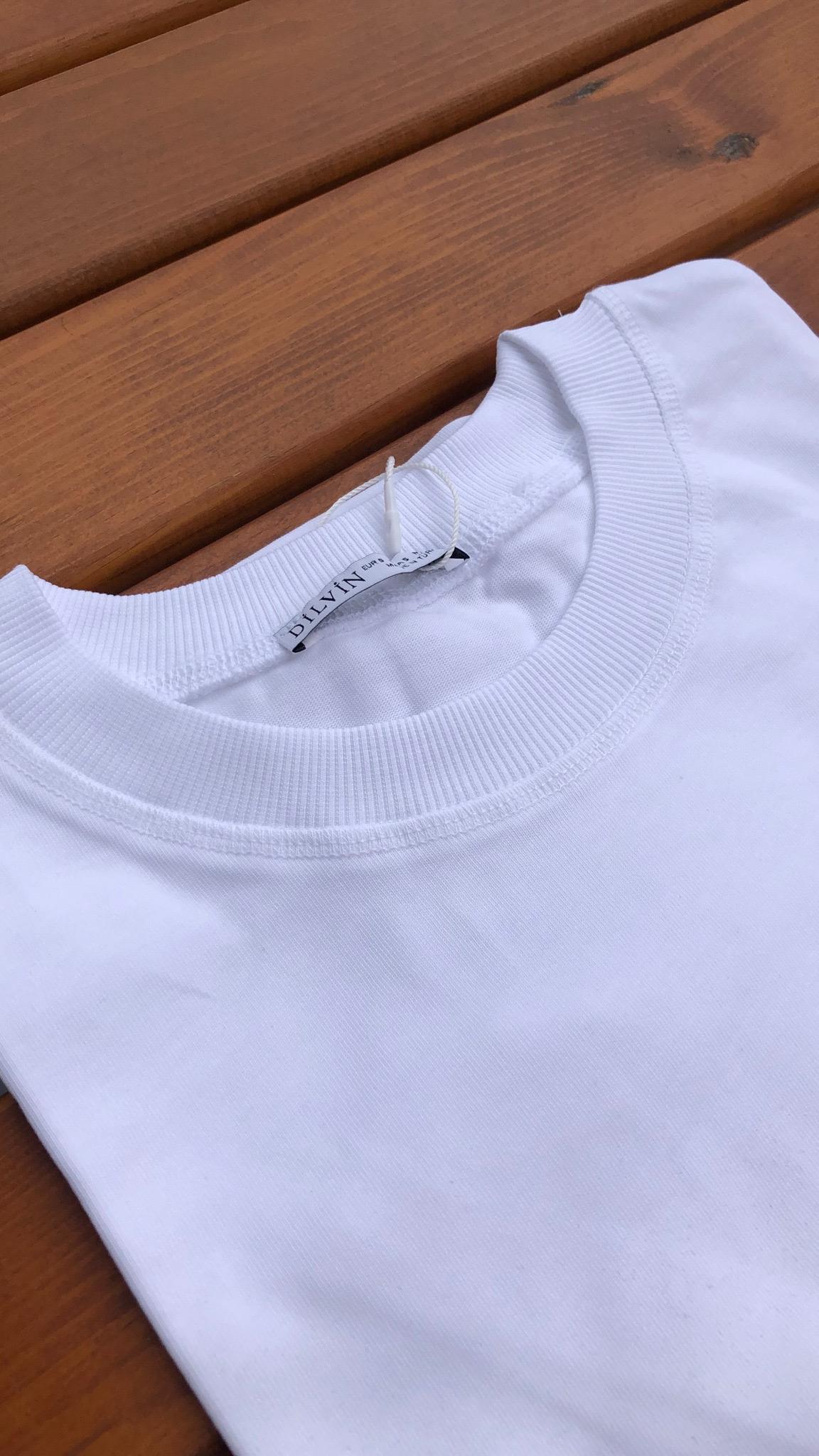 Beyaz Premium Dekoratif  Dikişli Bisiklet Yaka Tişört