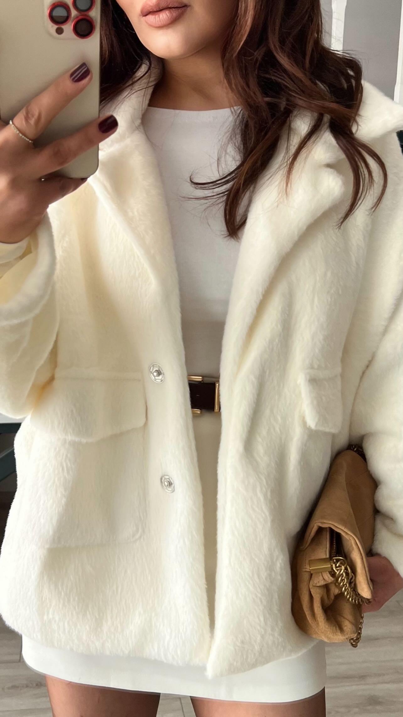 Beyaz Premium Peluş Mont