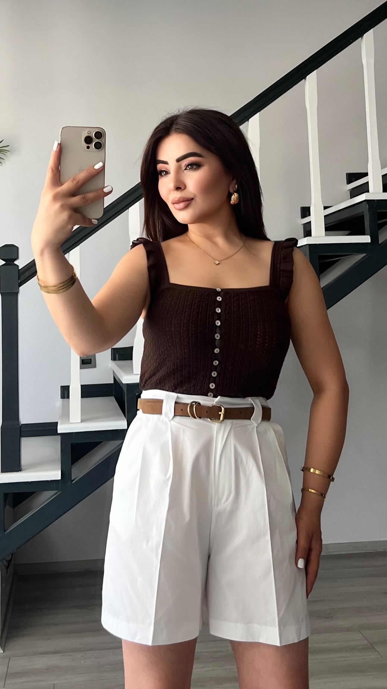 Beyaz Şehir Boy Pamuklu Şort