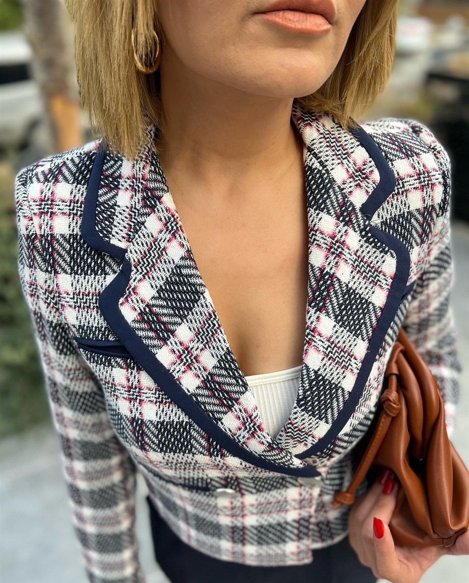 Biyeli Crop Ceket