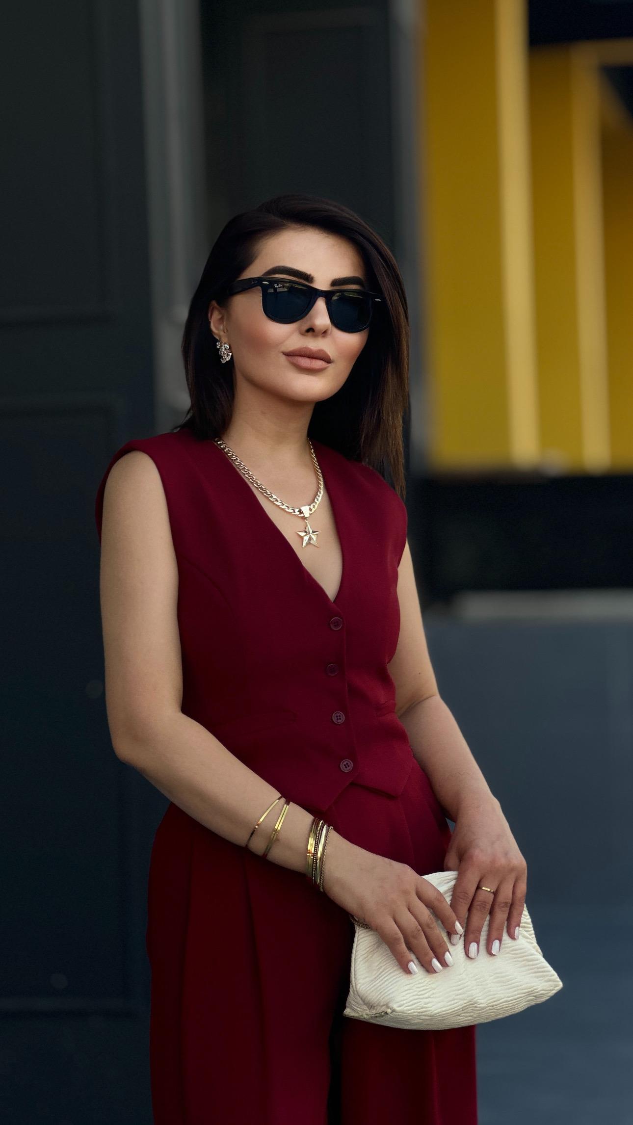Bordo Düğmeli Yelek 