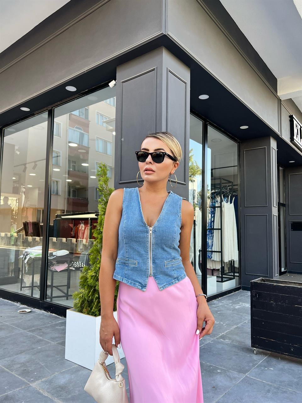 Dilvin Önü Fermuarlı Denim Yelek 