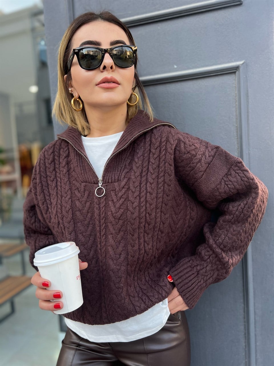 Dilvin Knitted Dark Coffee Sweater