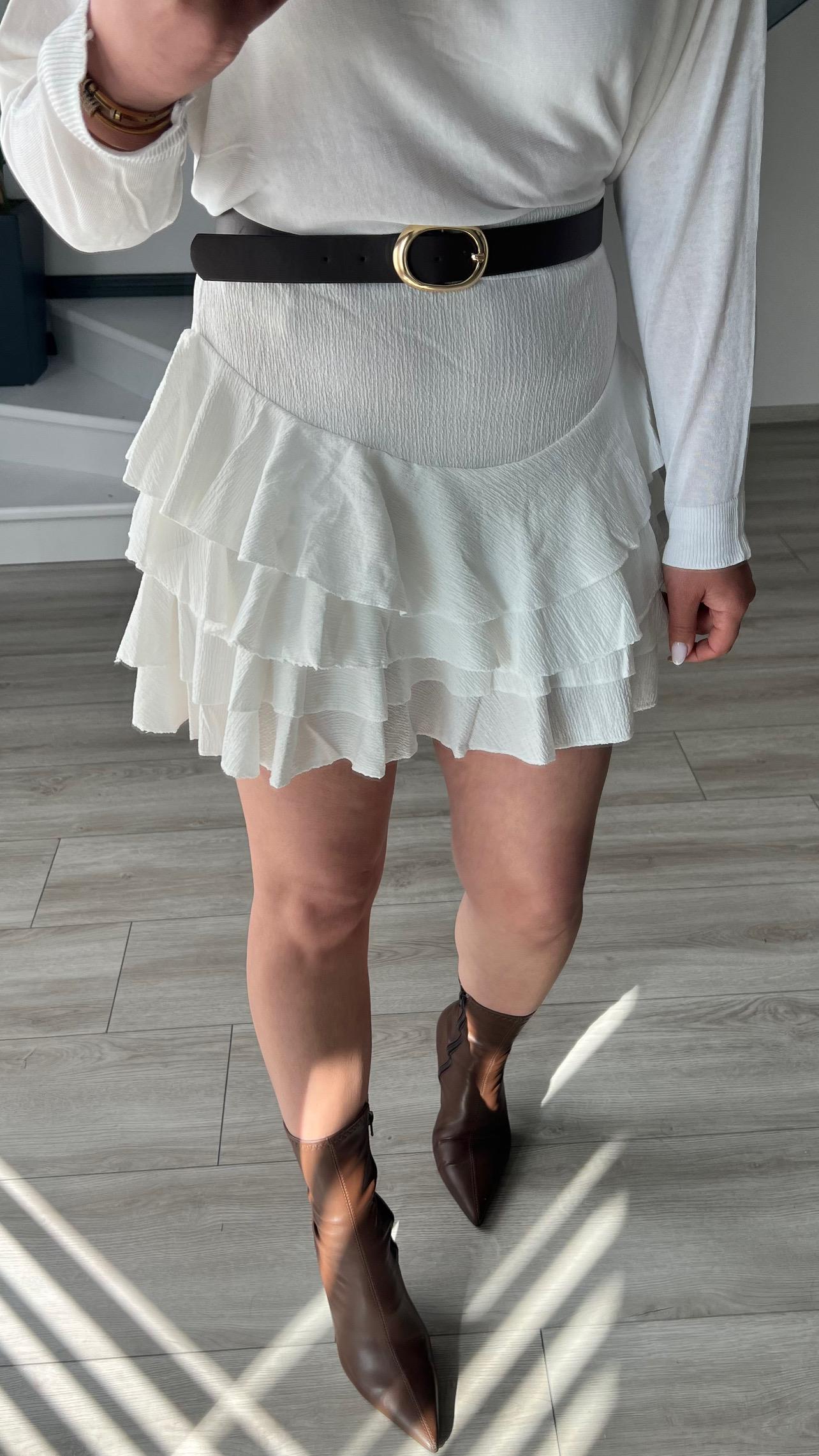 Off-white ruffled mini skirt