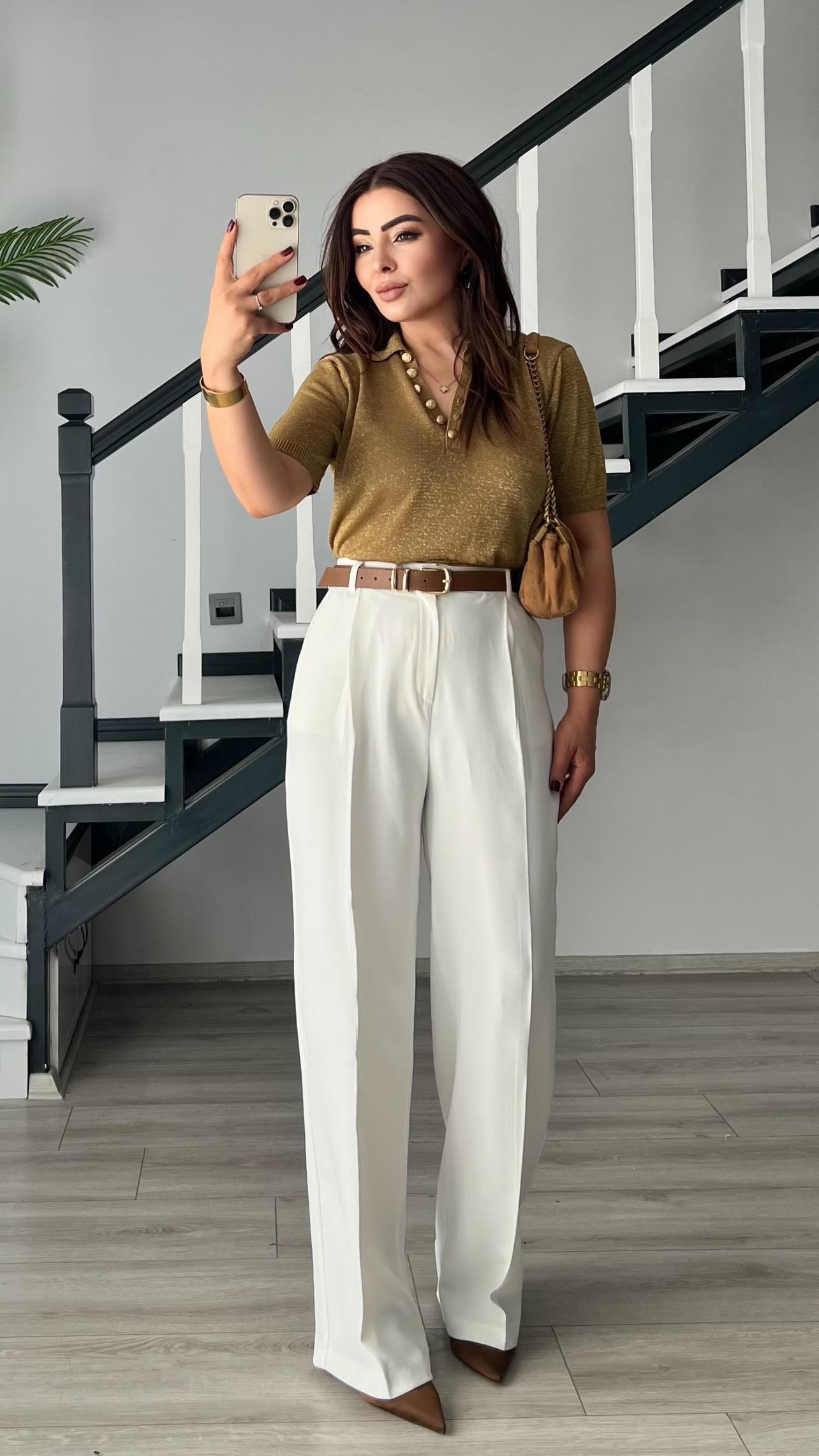 Gold Buttoned Glittery Short-Sleeved Knitted Blouse