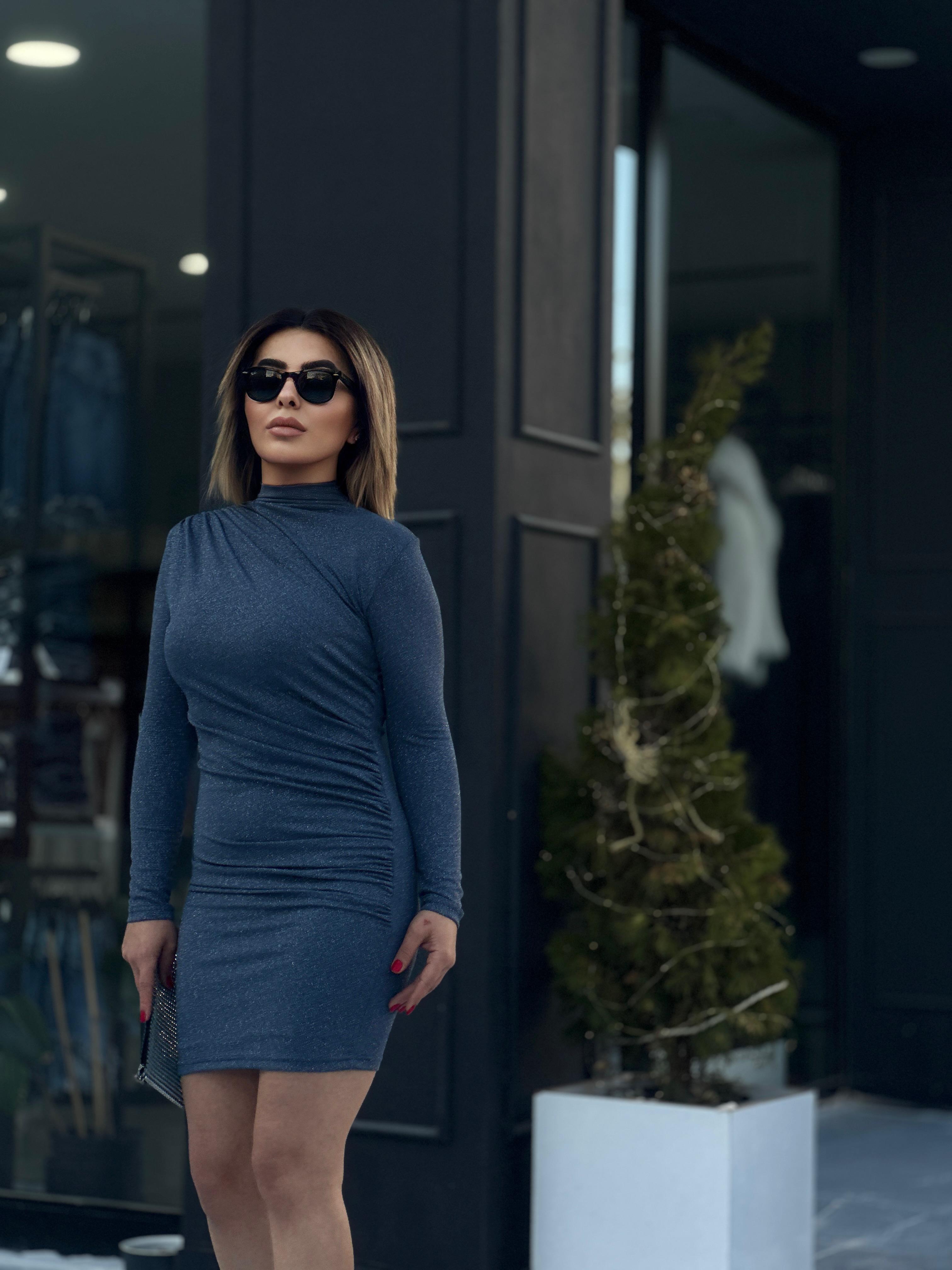 Gri Büzgü Detaylı Simli Mini Elbise 