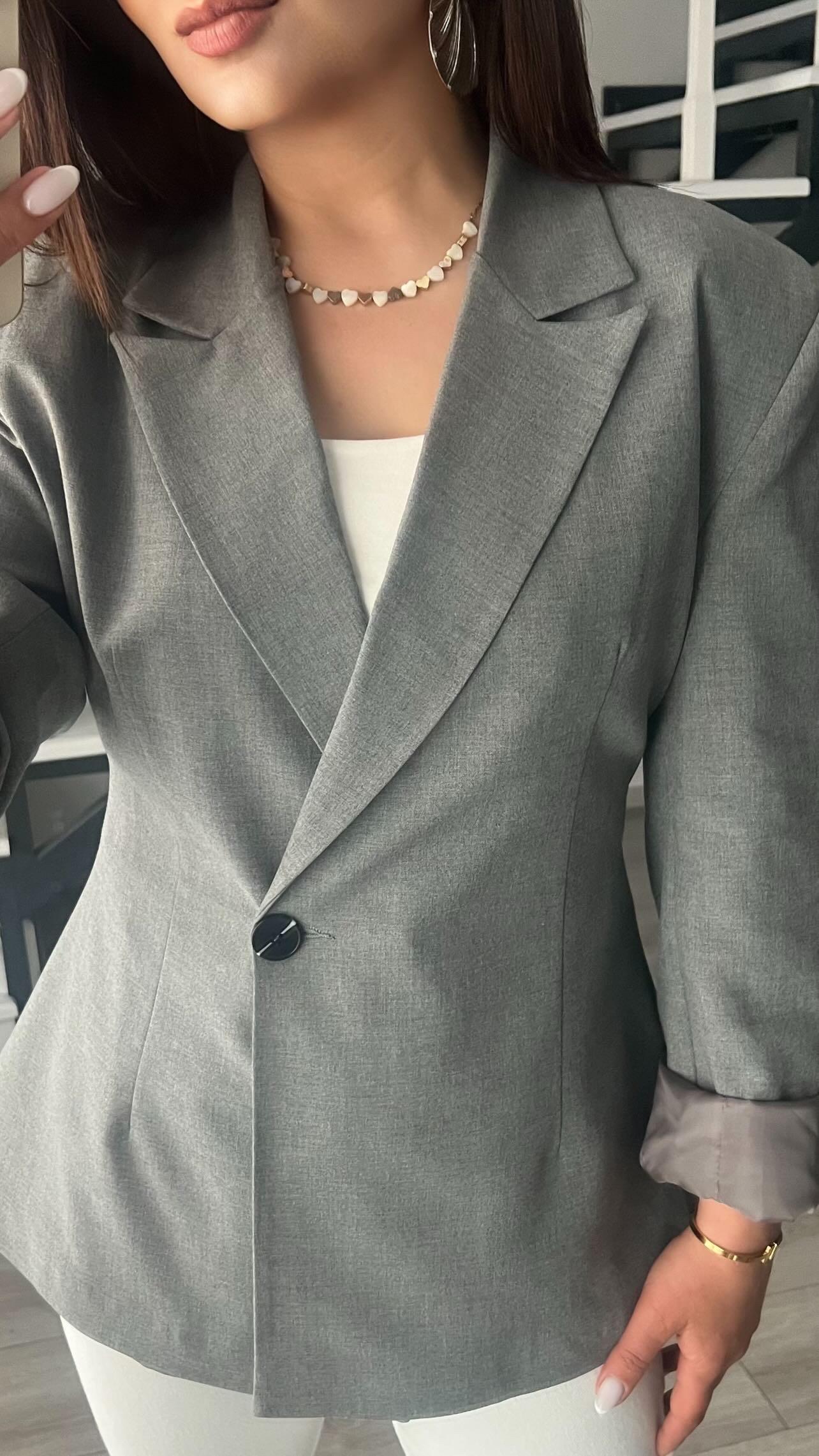 Gri Volanlı Bel Oturtmalı Blazer Ceket