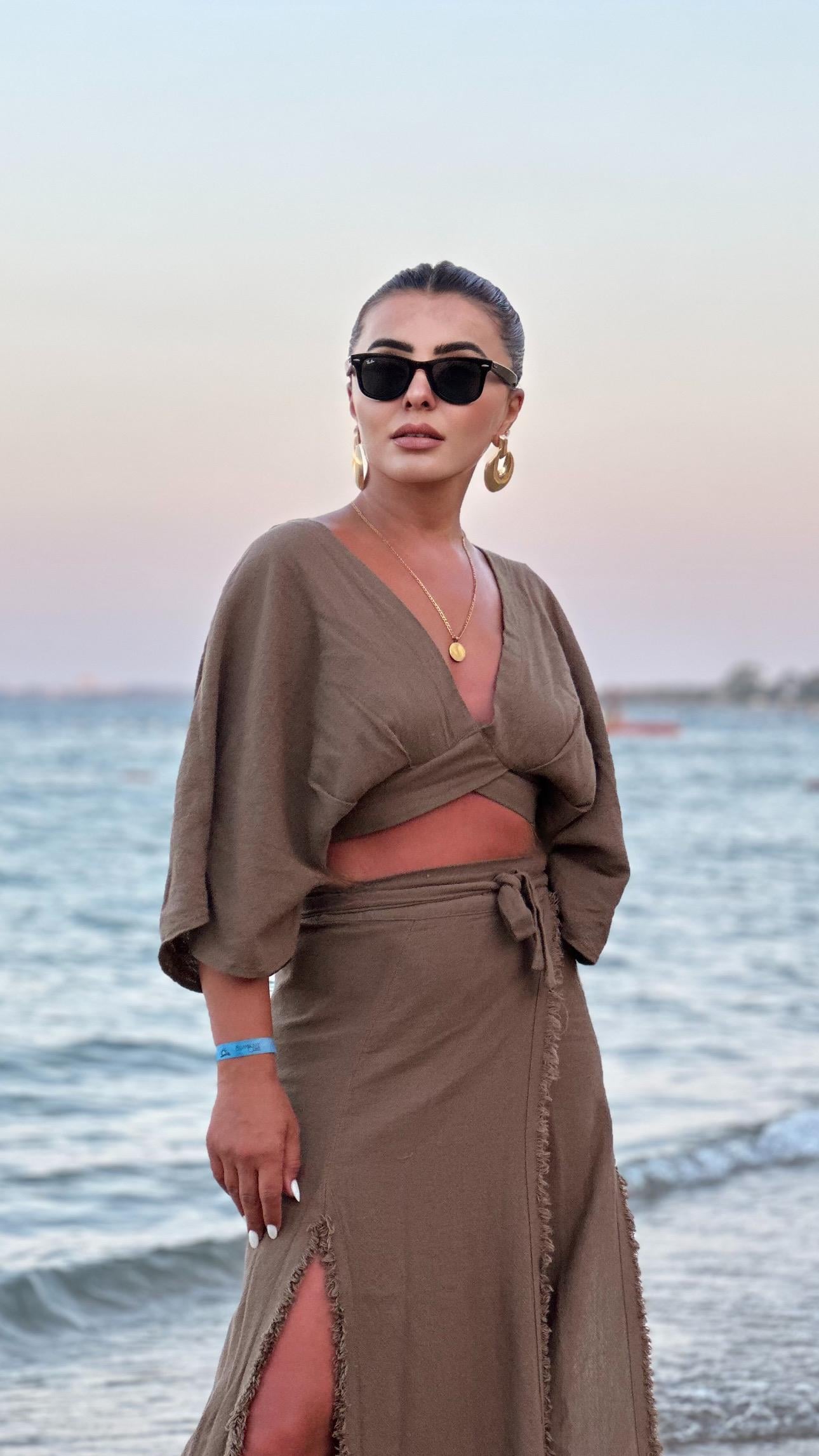 Kahve %100 Pamuk Sırt Bağlamalı Bluz 
