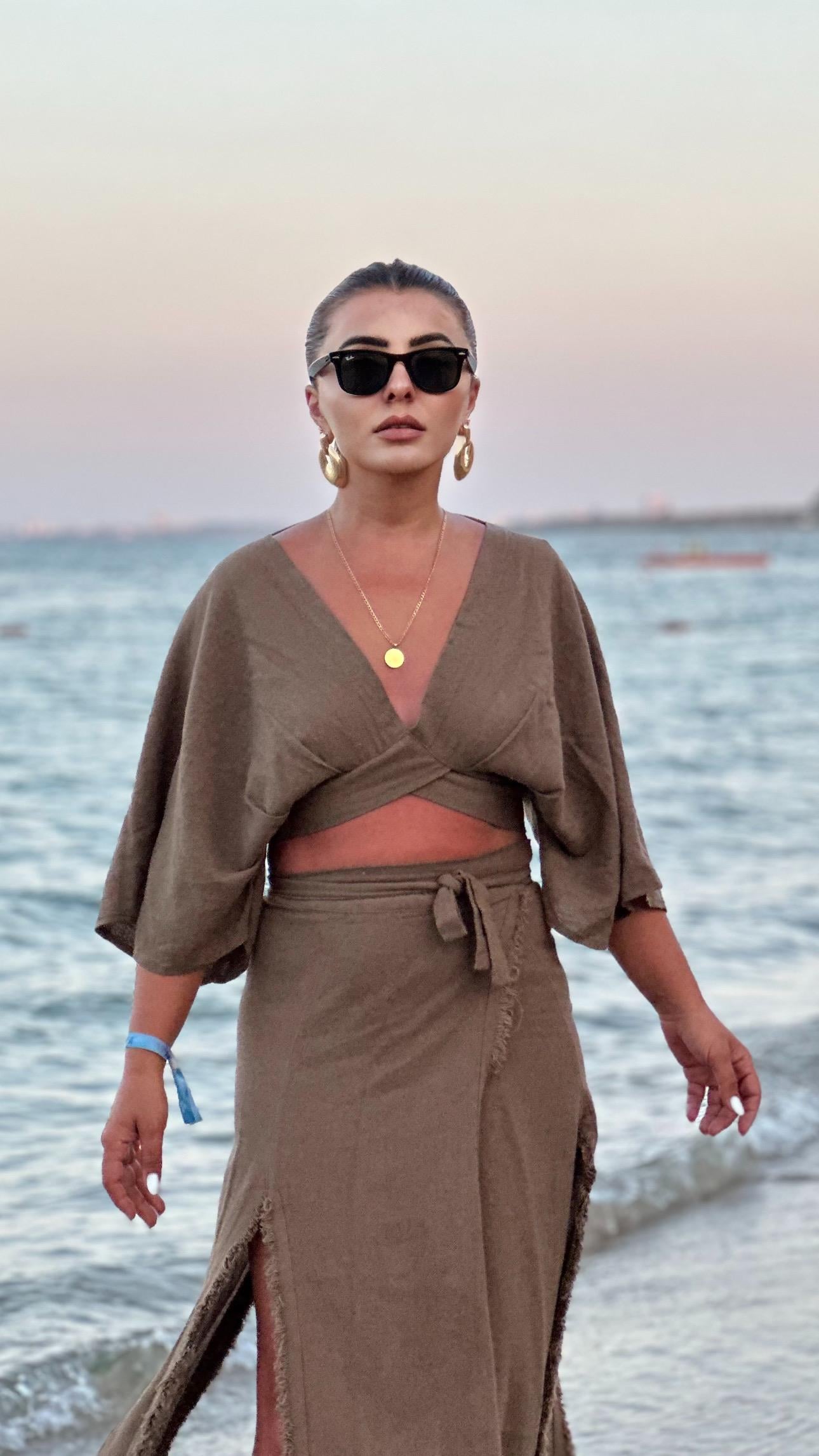 Kahve %100 Pamuk Sırt Bağlamalı Bluz 