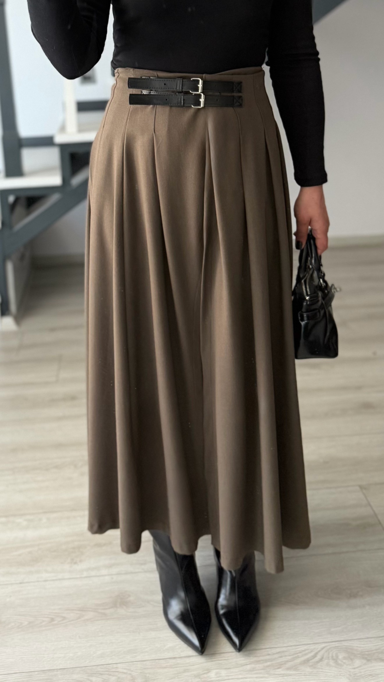 Brown Double Belted Slit Skirt