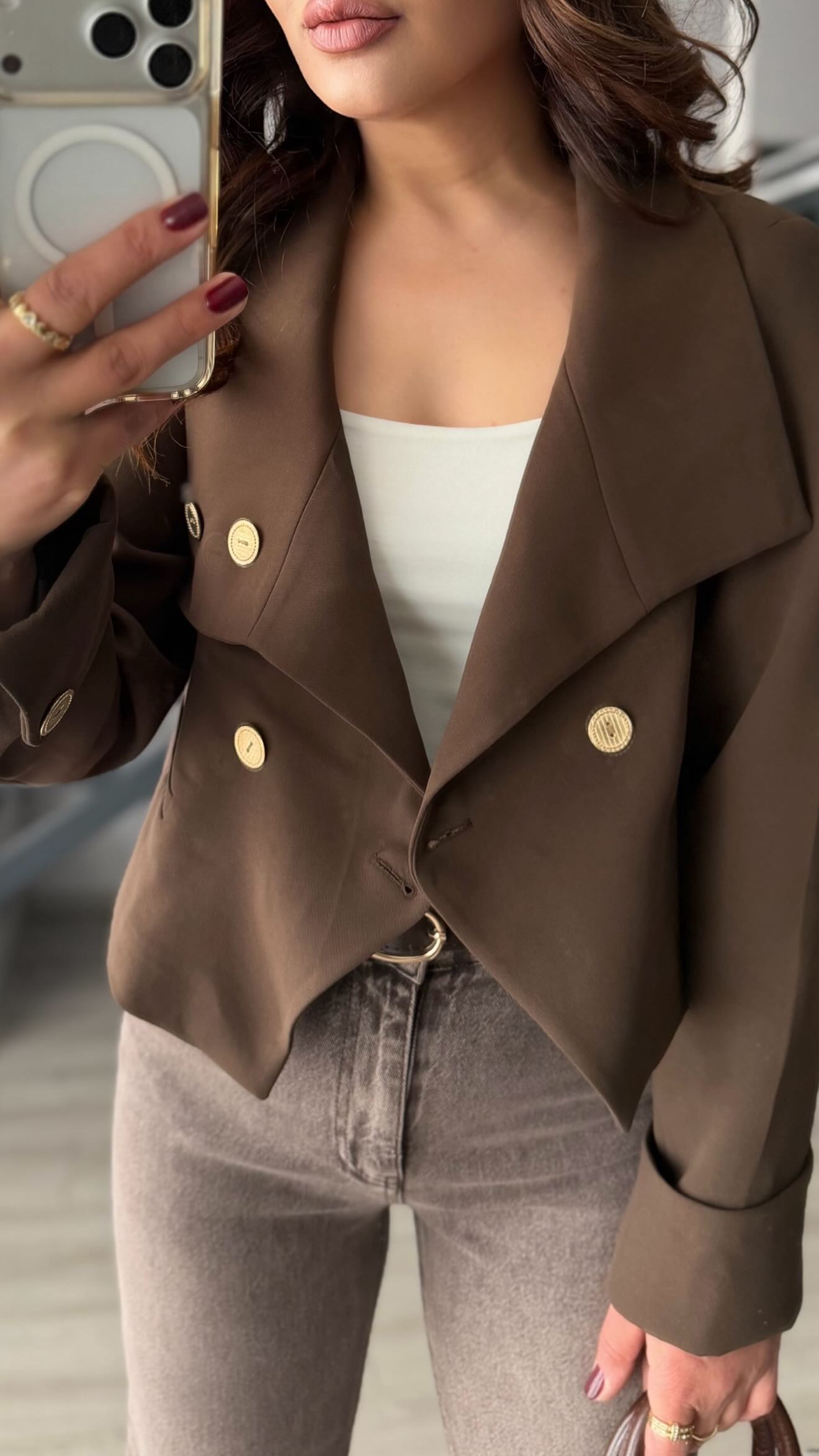 Kahve Gold Düğme Detaylı Crop Ceket