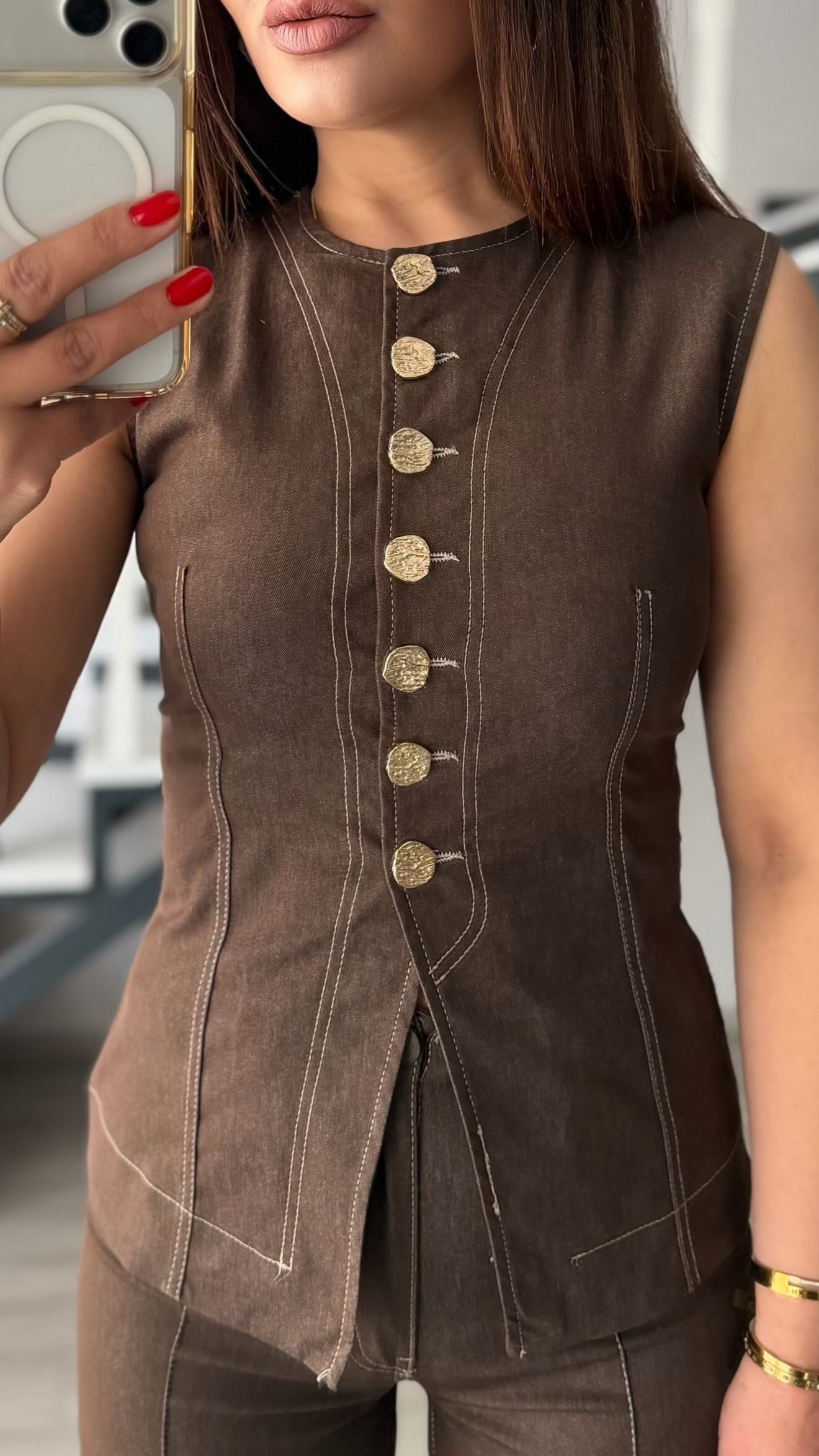 Kahve Likralı Gold Düğme Yelek-Pantolon Takım
