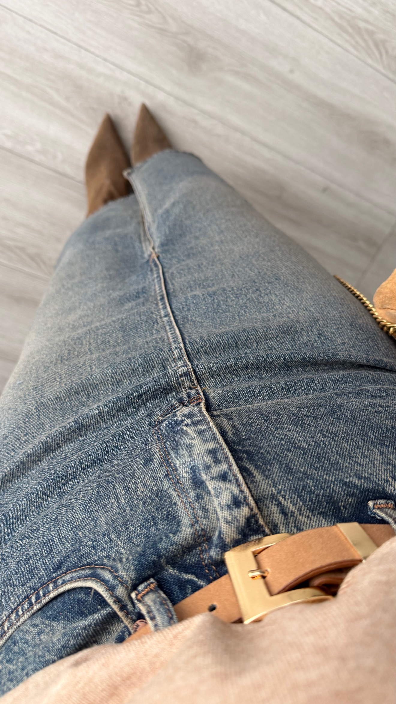 Kahve Tintli Kemerli Likralı Midi Denim Etek