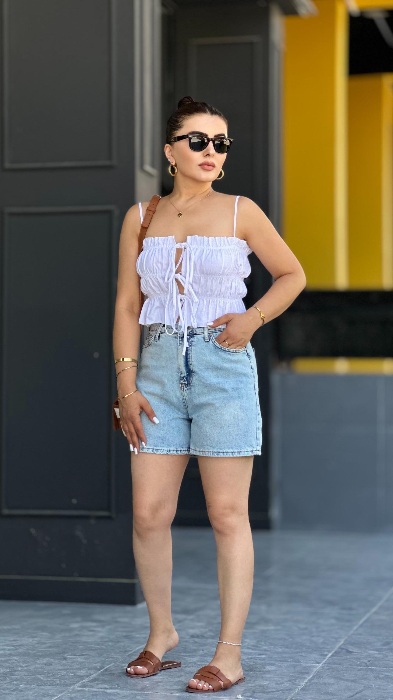 Kar Yıkama Denim Şort 