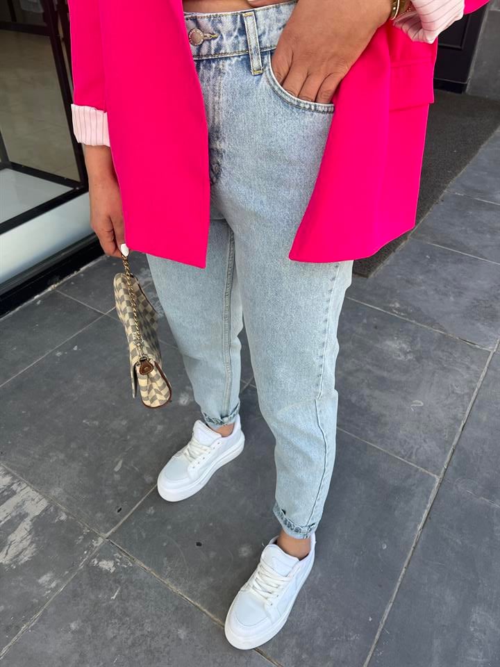 Kar Yıkama Mom Fit Jean Pantolon