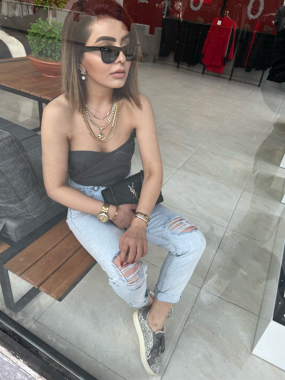 Snow Wash Ripped Jeans