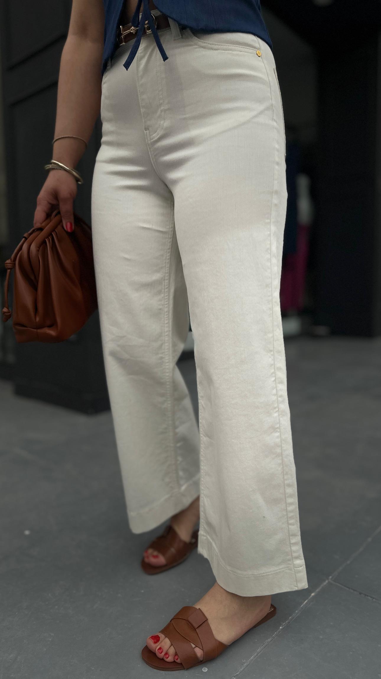 Kırık Beyaz Premium Geniş Paça Midi Pantolon 