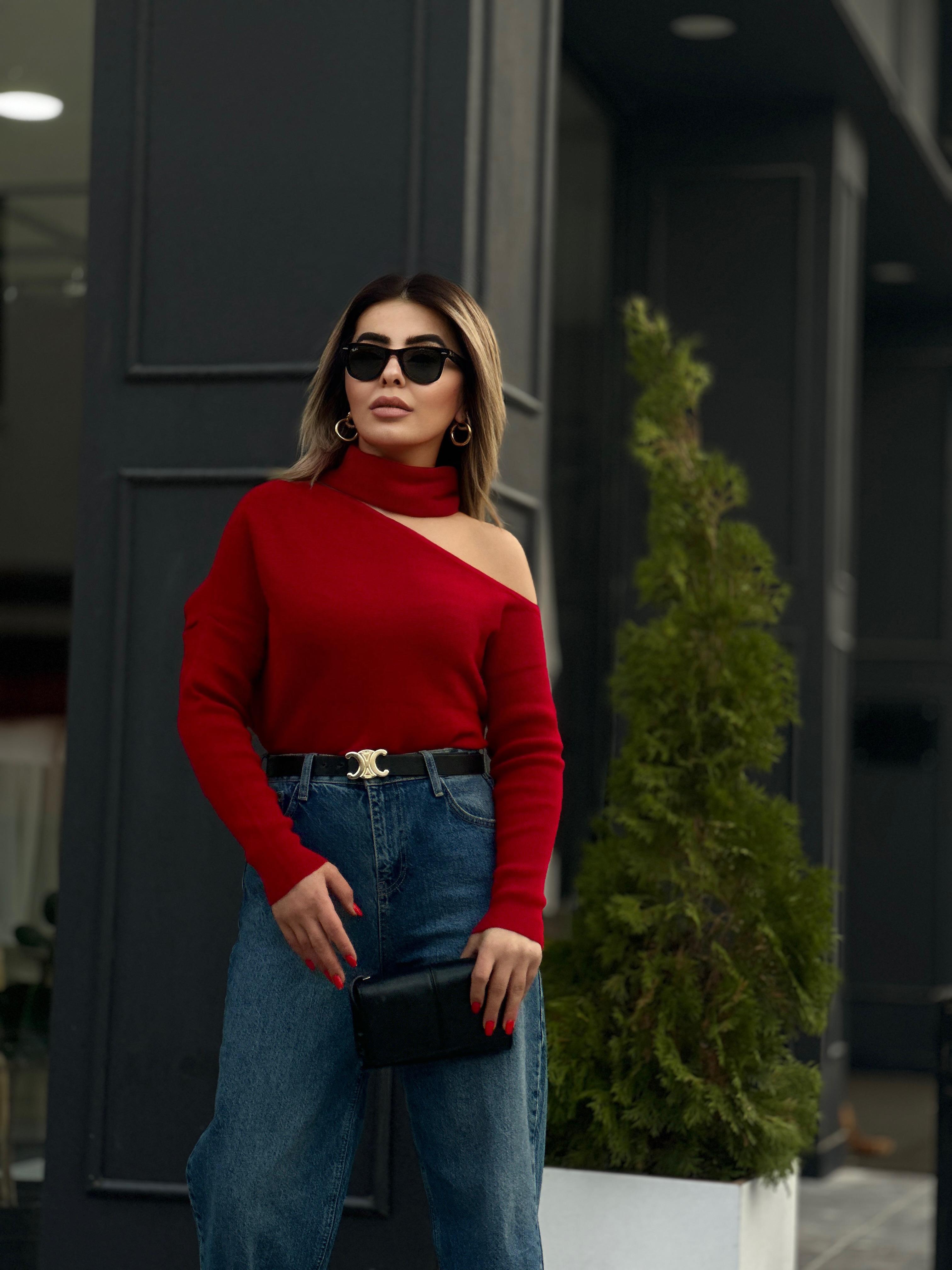 Red Drop Shoulder Knit Sweater with Detachable Neckline
