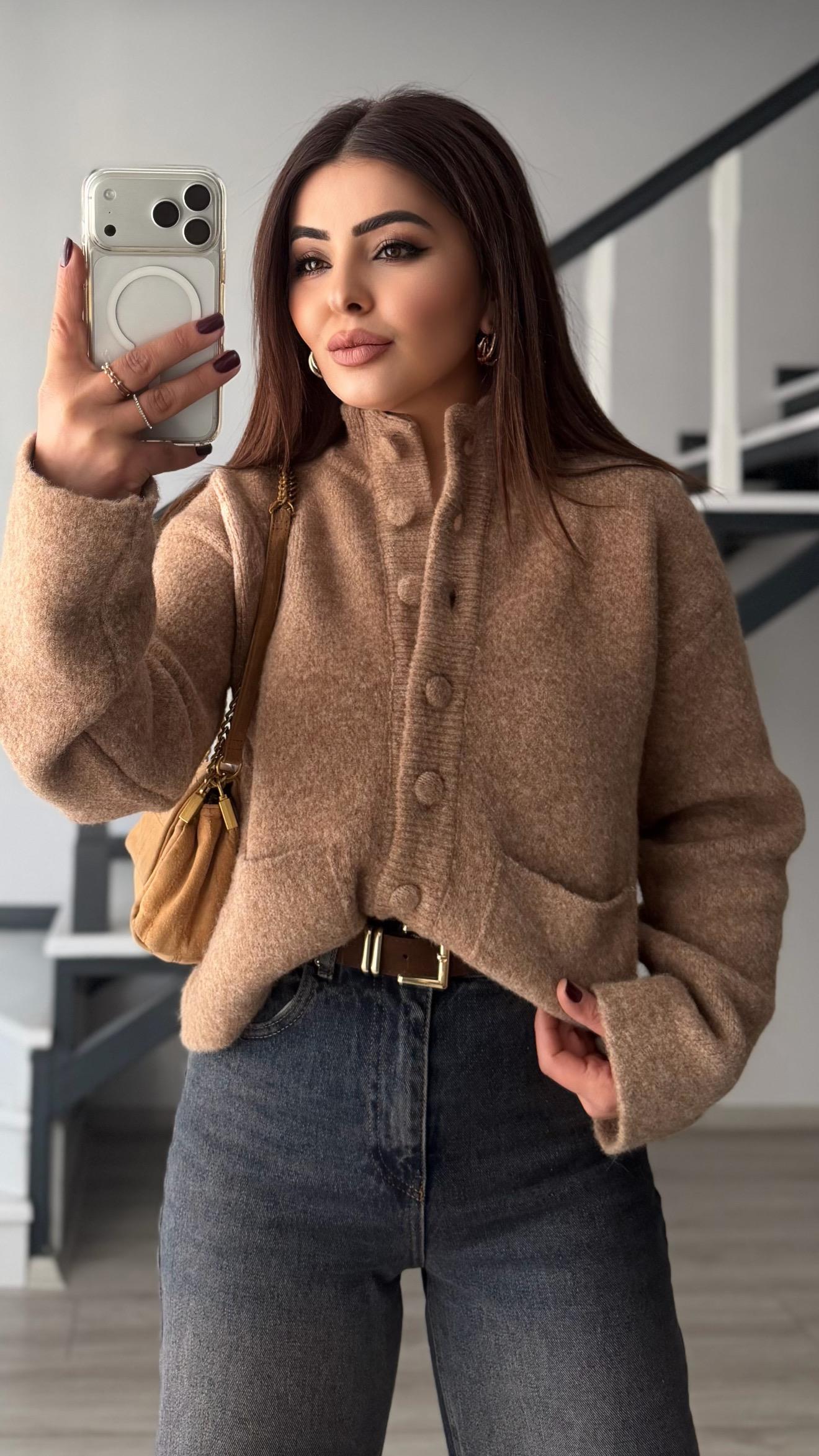 Suede Belted Antique Wash Skater Jeans