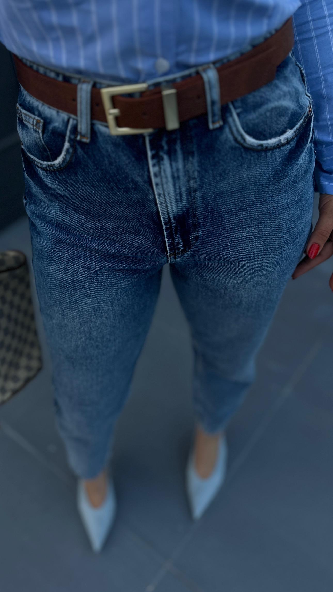 Koyu Mavi Arkası Boydan Pens Detaylı Slouchy Fit Jean