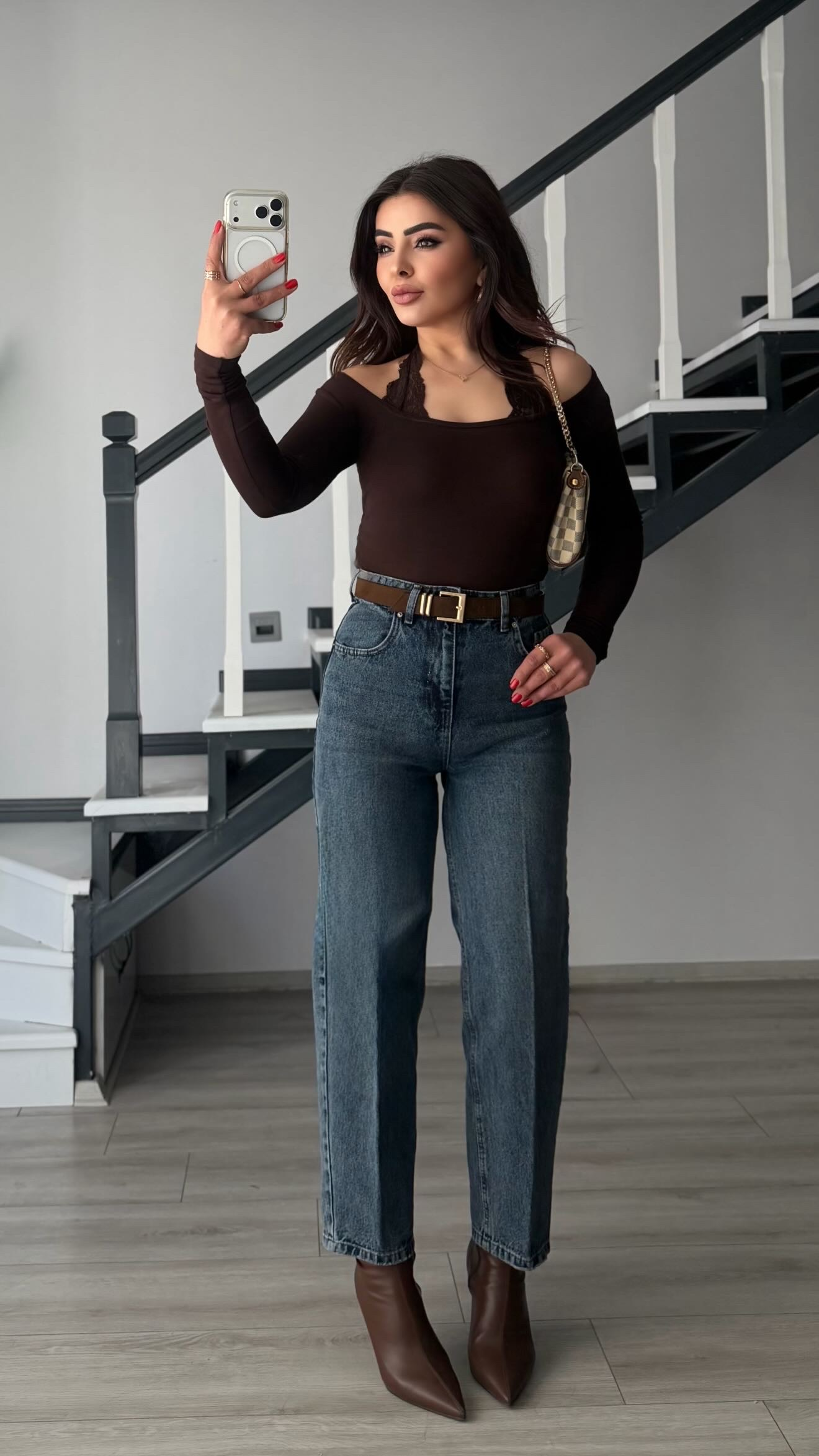 Koyu Mavi Kemerli Skater Jean