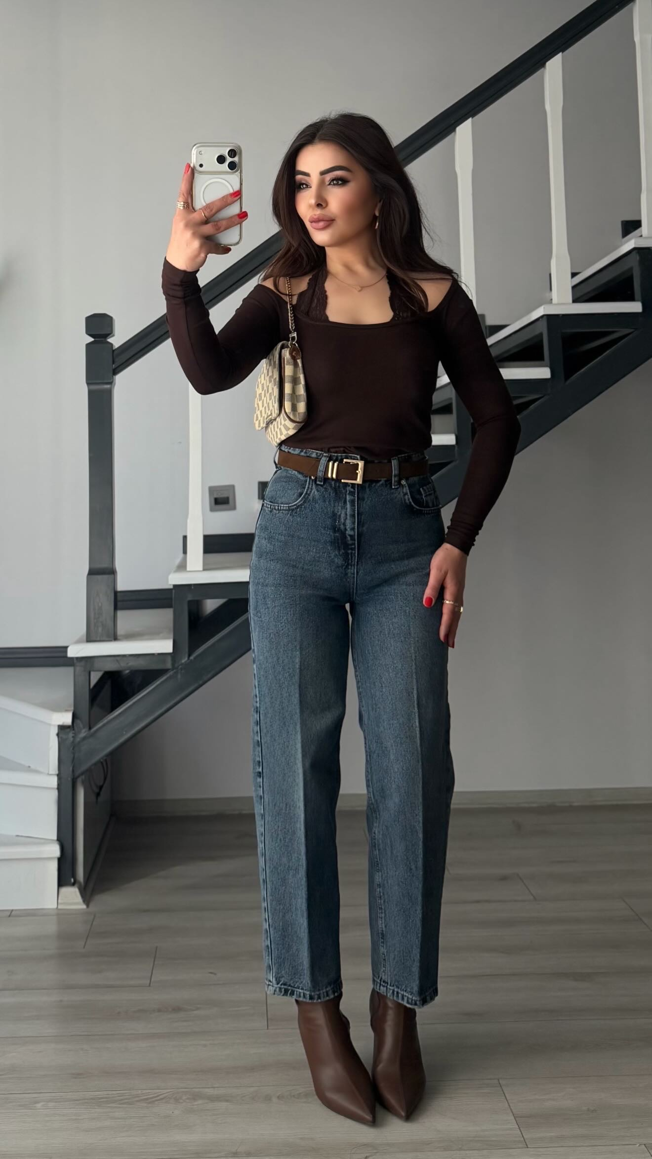 Koyu Mavi Kemerli Skater Jean