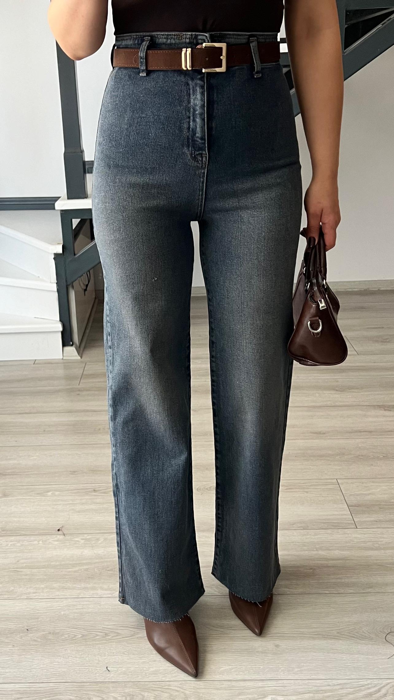 Koyu Mavi Yıkamalı Kemerli Likralı Straight Jean