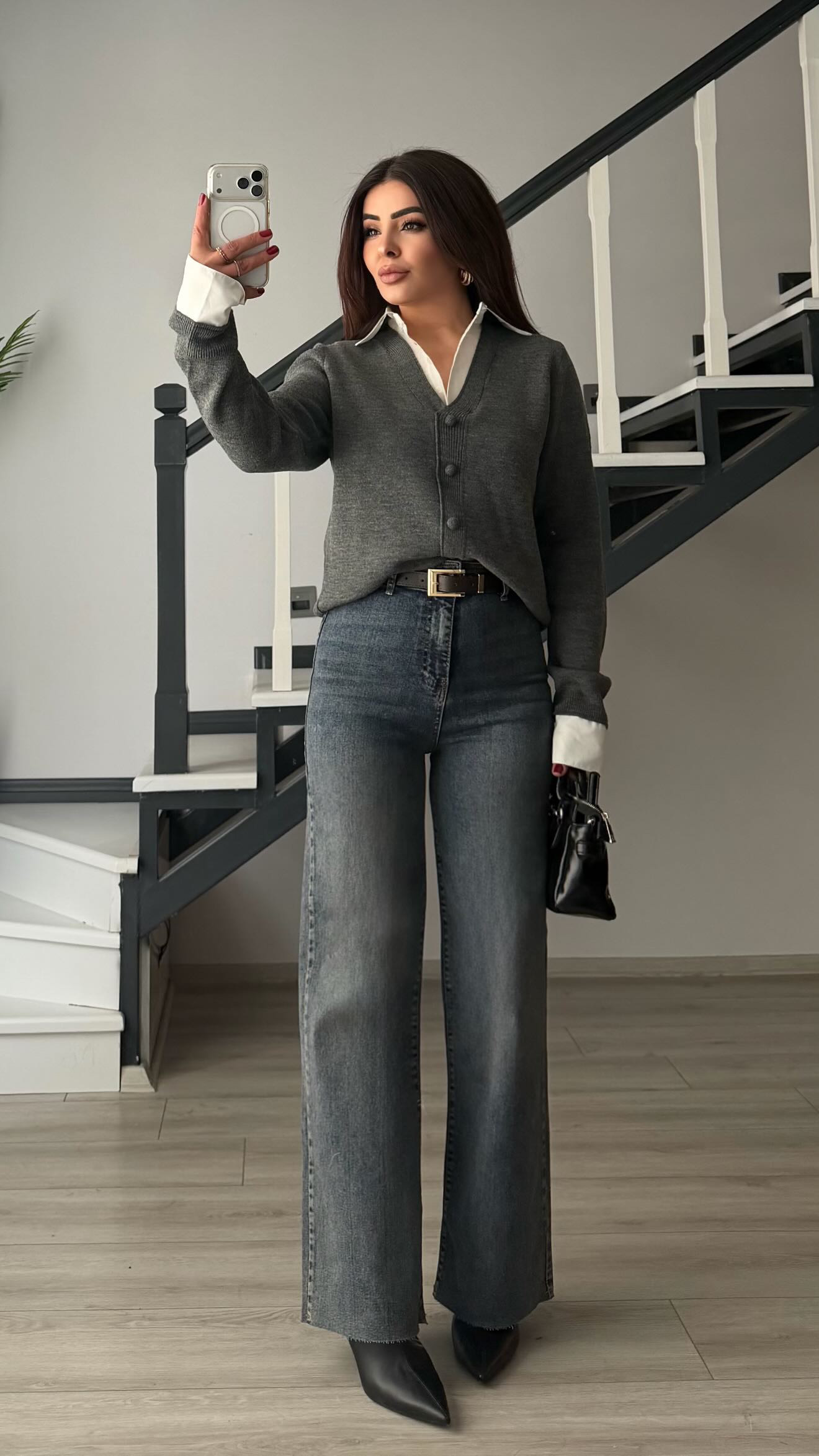 Dark Blue Washed Lycra Straight Jean with Belt