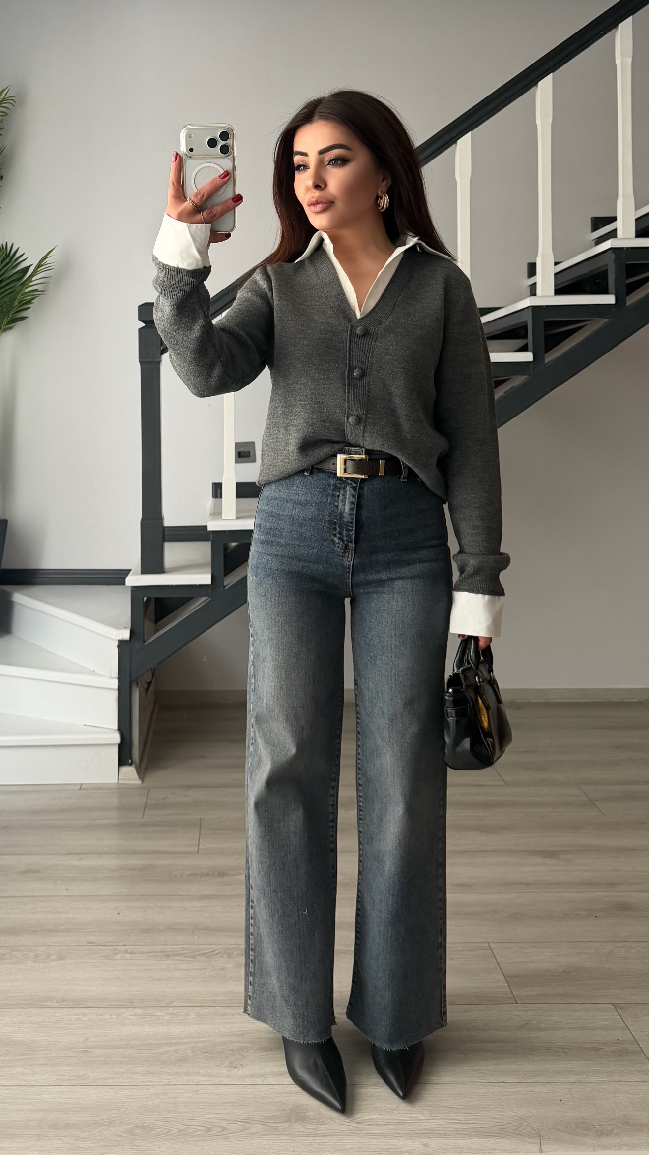 Dark Blue Washed Lycra Straight Jean with Belt